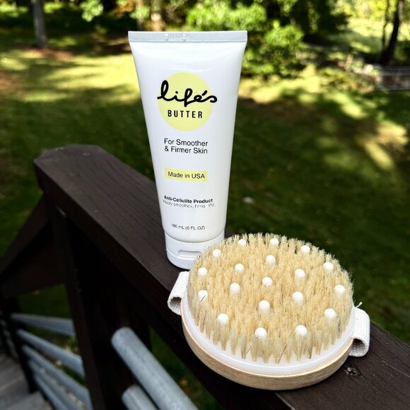 LIFE’S BUTTER Anti-Cellulite Cream & Dry Brush. Smoother & Firmer Skin 6 fl oz - Picture 1 of 5